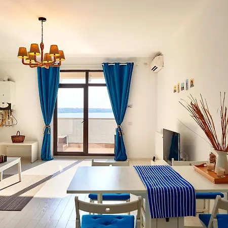 Sailing Lake Mamaia Apartmán Mamaia