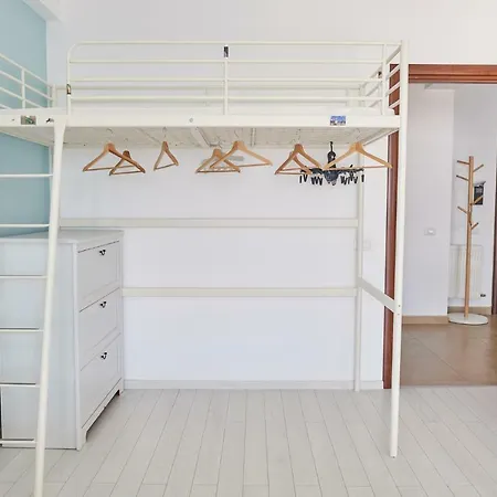 Sailing Lake Mamaia Apartmán